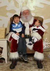 2010 Santa photo 2010 Santa photo